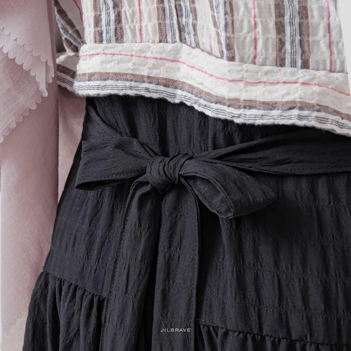 Emma Dress Bolak Balik Jilbrave Warna Charcoal Best Seller