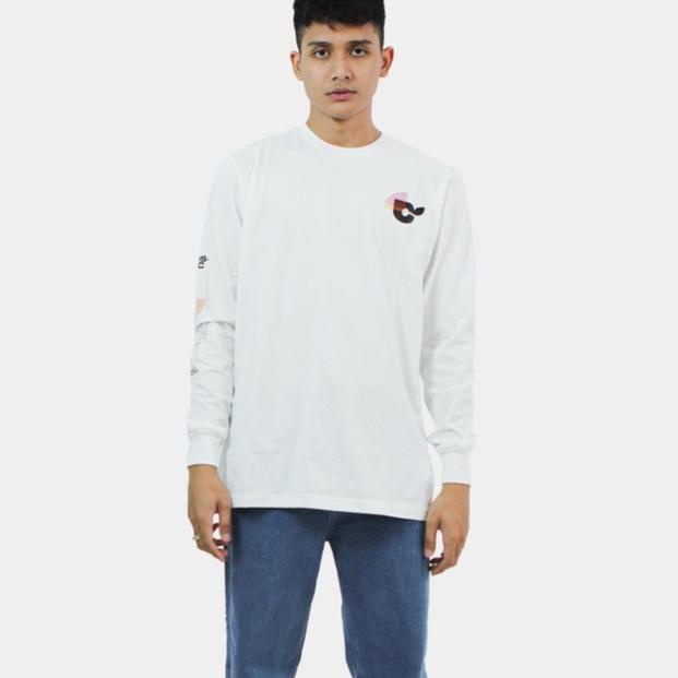 PROMO HARI INI Cosmic Tees Cabourn ?