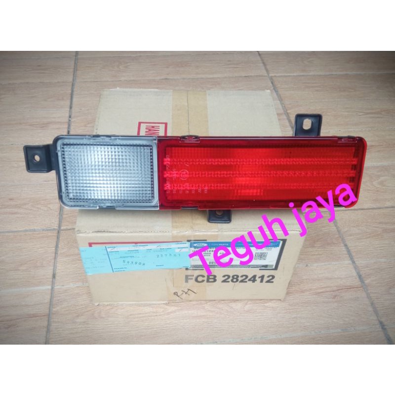Lampu bemper belakang ford everest original kanan(RH)
