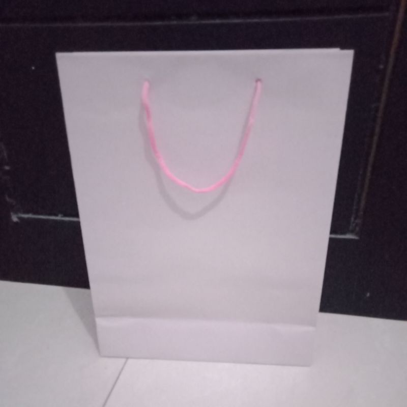 tas kertas baby pink uk 25*10*32cm