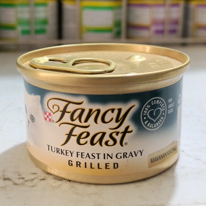 Makanan Kucing Fancy Feast Kaleng Adult Turkey Feast In Gravy 85G Wet Food