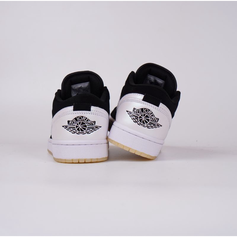 Sepatu Nike Air Jordan 1 Low Diamond