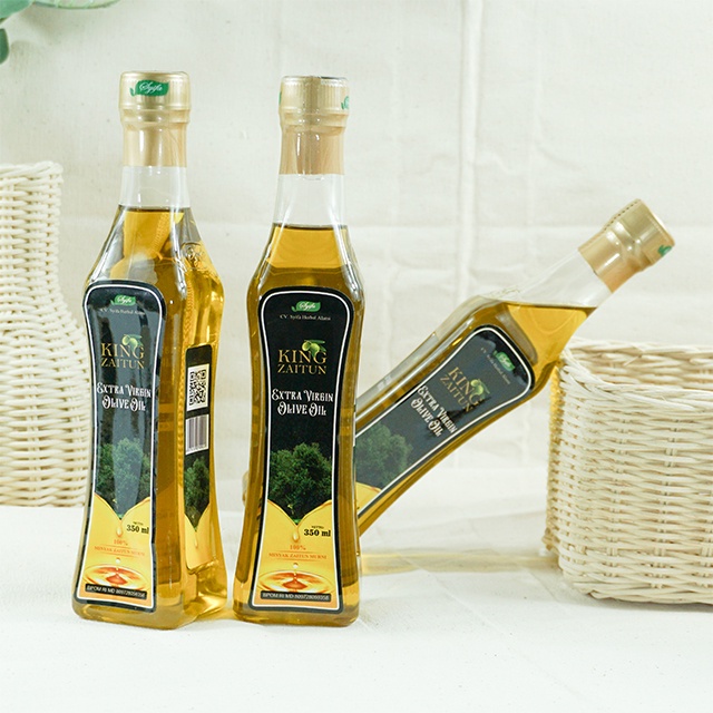 

Minyak Zaitun Asli Murni 100% King zaitun Extra Virgin Olive Oil 350ml Syifa Herbal Alami ORI