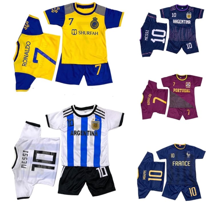 JERSEY BOLA ANAK TERMURAH/STELAN BAJU BOLA ANAK TERBARU BISA BAYAR DI TEMPAT