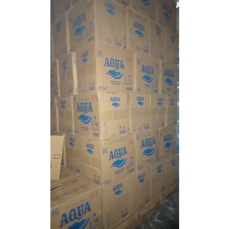 

Aqua Air Mineral Botol 1500 ml 1 karton 12pcs