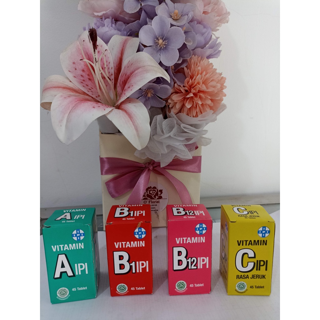 Vitamin A/B1/B12/C Ipi (1 Botol isi 45 tablet)