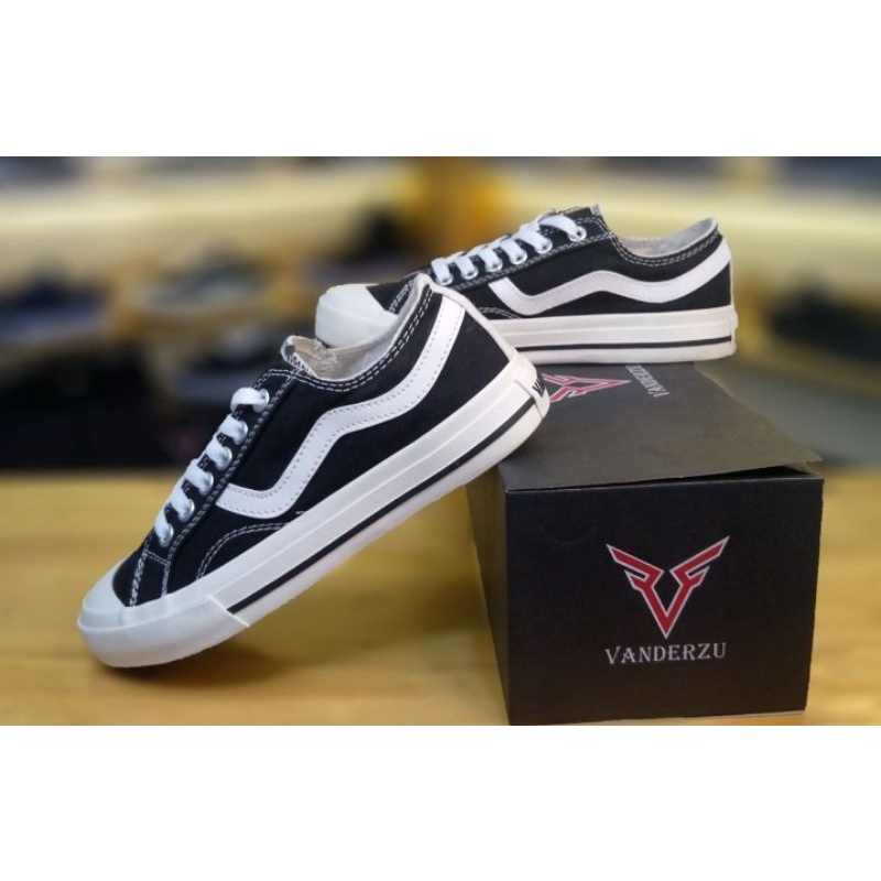 Sepatu sneakers VANDERZU OUT SCUL ORIGINAL