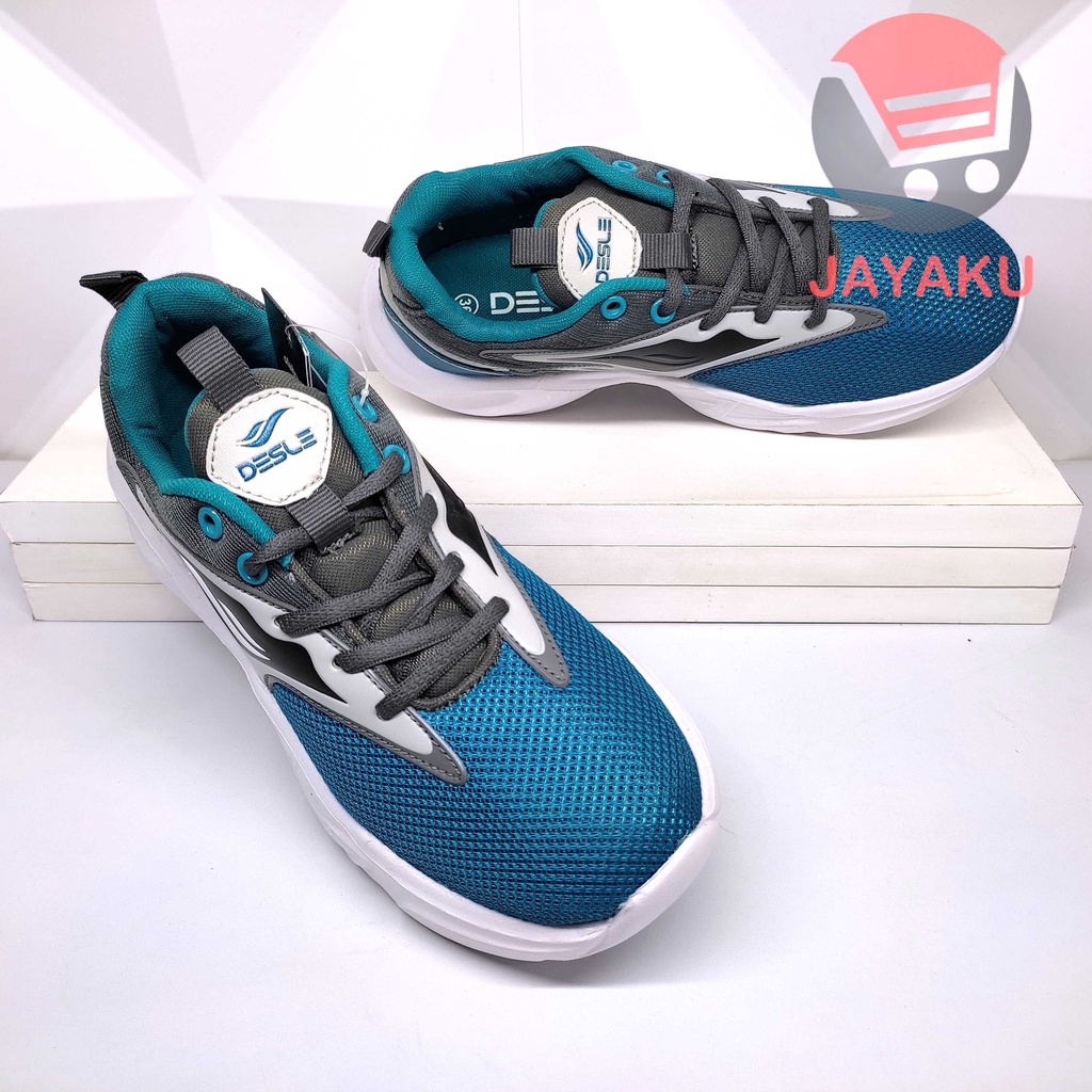 Sepatu Sneakers Desle Anak Laki-laki Desain Trendi dan Stylish untuk Tampilan Casual yang Fashionable