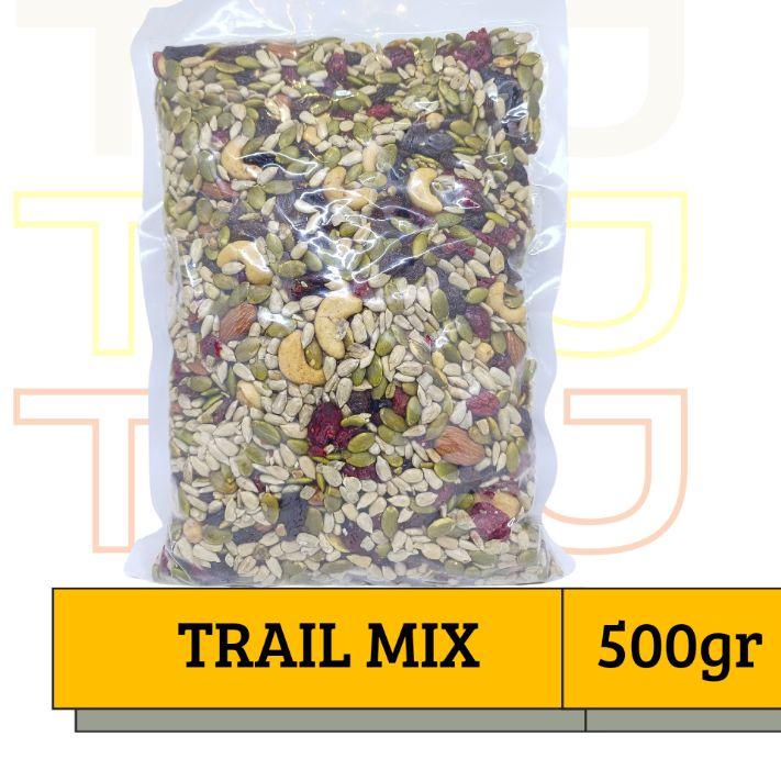 

✯ PREMIUM TRAIL MIX 500 gr (ALMD, CHSEW, RAISN,CRNBRY, PUMKIN, SNFLWR,CHIA) ◊