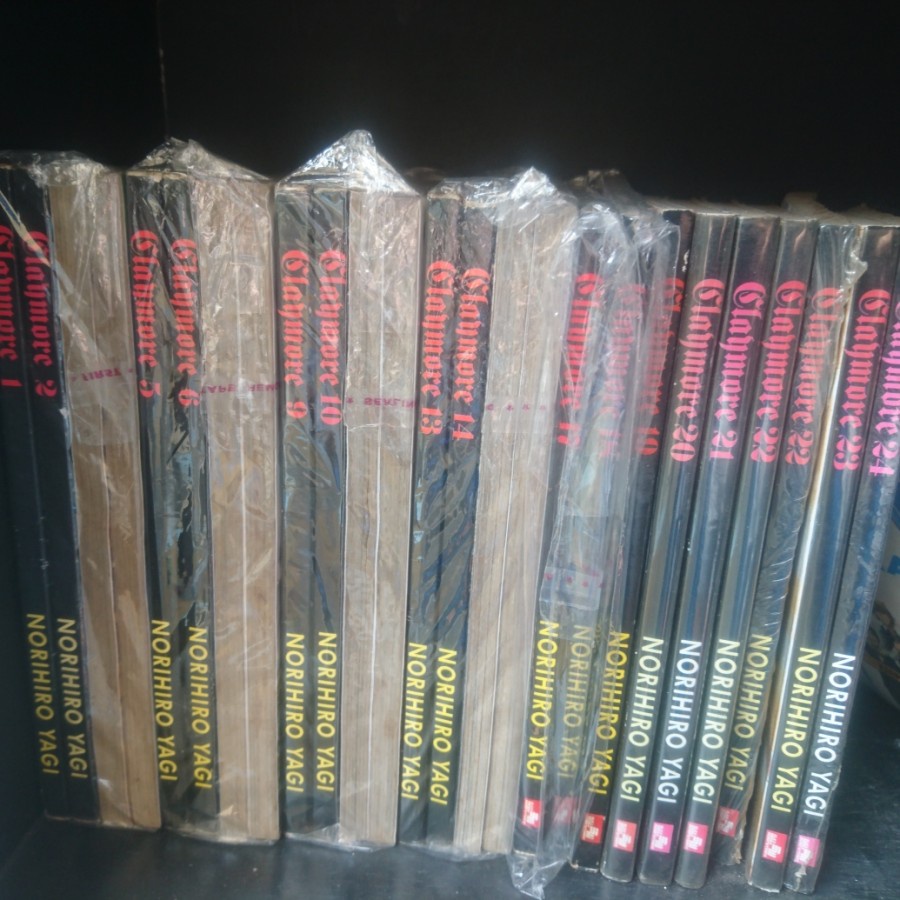 Komik Claymore Norihiro Yagi