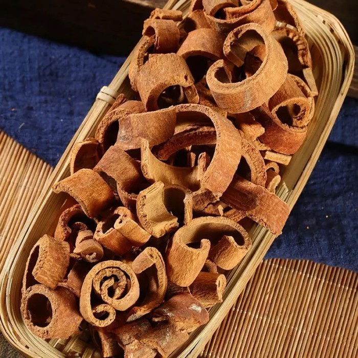 

KAYU MANIS RAJANG (CINNAMON CHOPPED) PRODUK NYATA AMPUHNYA