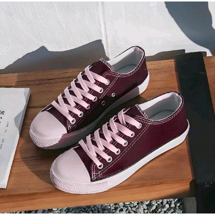 sepatu sneaker WORRY basic