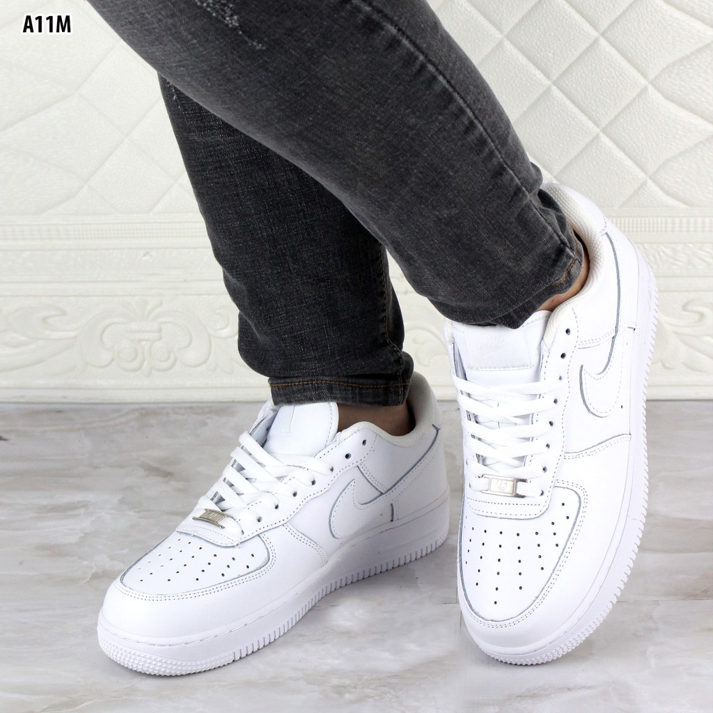 SEPATU COWOK NK AF 1 A11M
