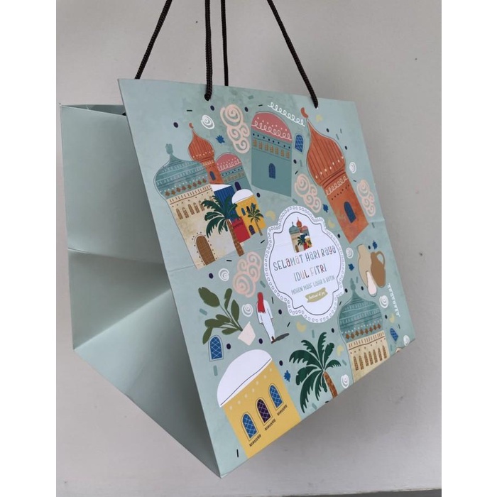 

Paper Bag Lebaran Idul Fitri Colorful Mosque 27X27X27 Cm + Free Card 058