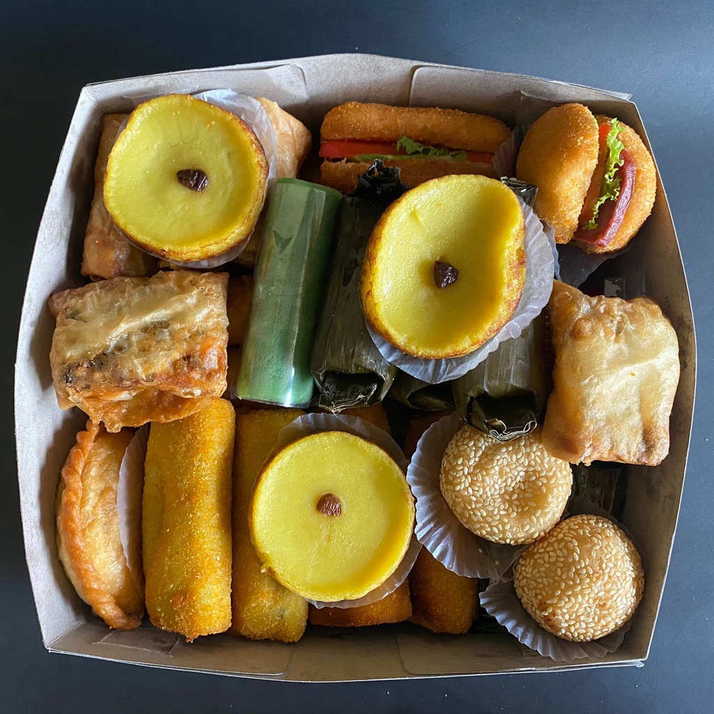 

Paket 30 & 50 Kue Jajanan Pasar | Paket Mukbang Kue Jajanan Pasar