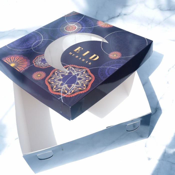 

Box Idul Fitri 25X25X10 029