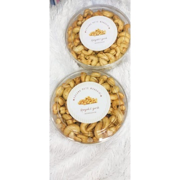 

KACANG METE WONOGIRI ASLI MATANG
