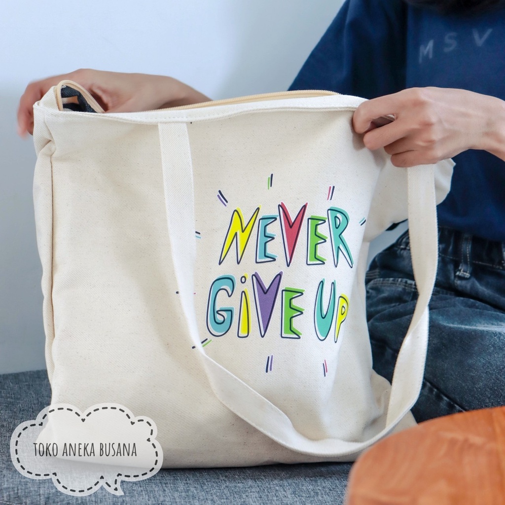 Tote Bag Wanita Kanvas Resleting Totebag Kuliah Aesthetic Bahan Premium