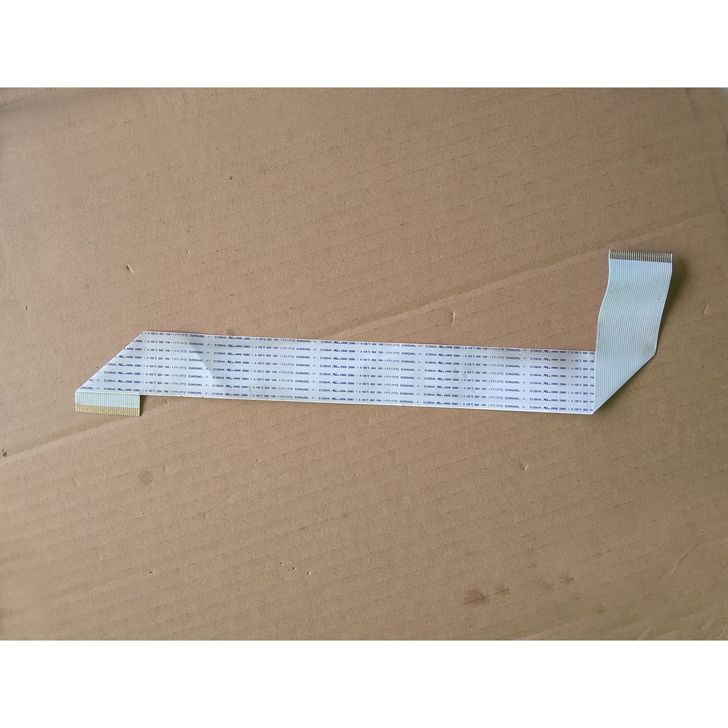 Kabel LVDS Board to Panel LED TV TOSHIBA 24PB1E 24PB2E