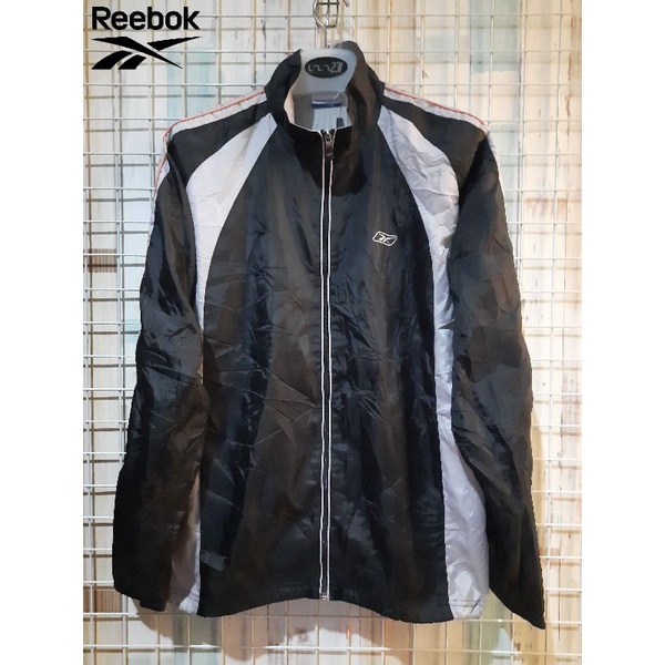 Second Branded Jacket REEBOK hitam putih, baju Second Branded Collections