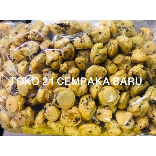 

Reagen Sus Kering Isi Cokelat 1 Kg | Mini Soes Coklat Reagen 1Kg 1000G