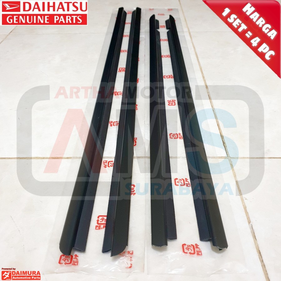 Karet pelipit list lis kaca wheater Strip mobil Daihatsu Sirion