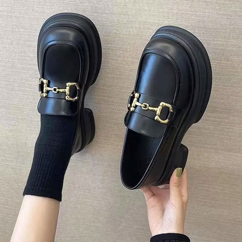 Sepatu Wanita Docmart Kulit Import Premium Loafers Kasual Pu Sol 4.5 cm Hitam Glossy Doff ST036