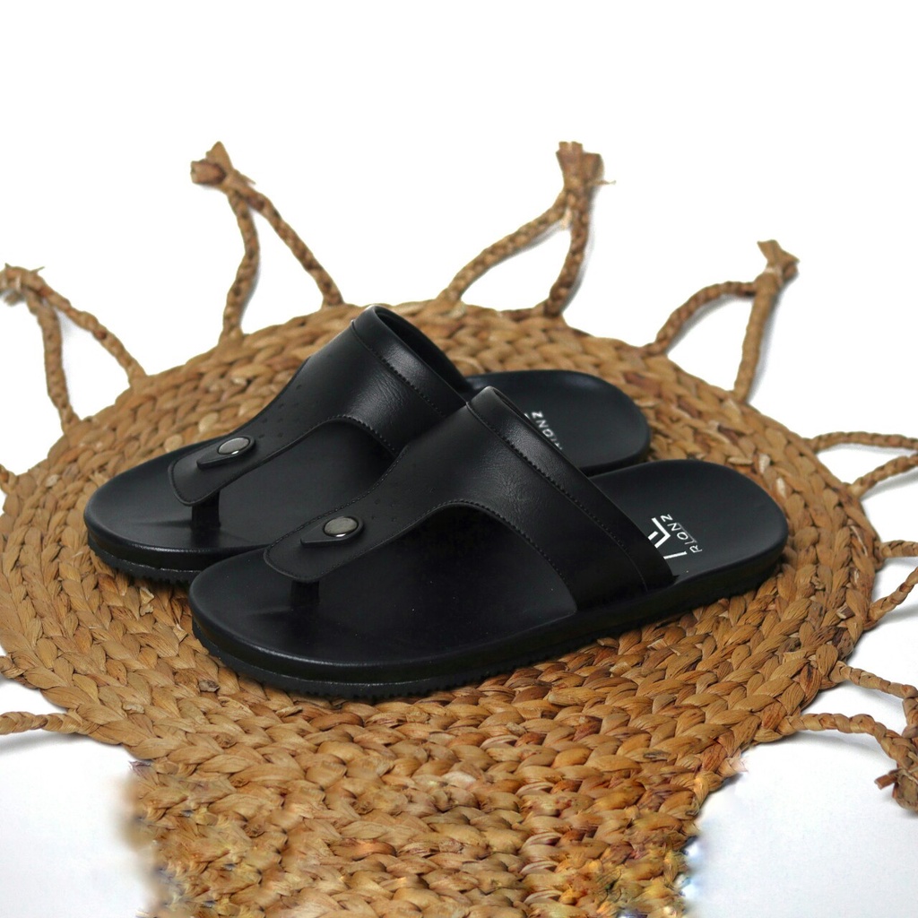 RIONZ ROBERTO - Sandal Pria Jepit Kulit PU Hitam Coklat  Gaya Kekinian Murah - Sandal Casual Pria Cowok Flip Flop Original Terbaru