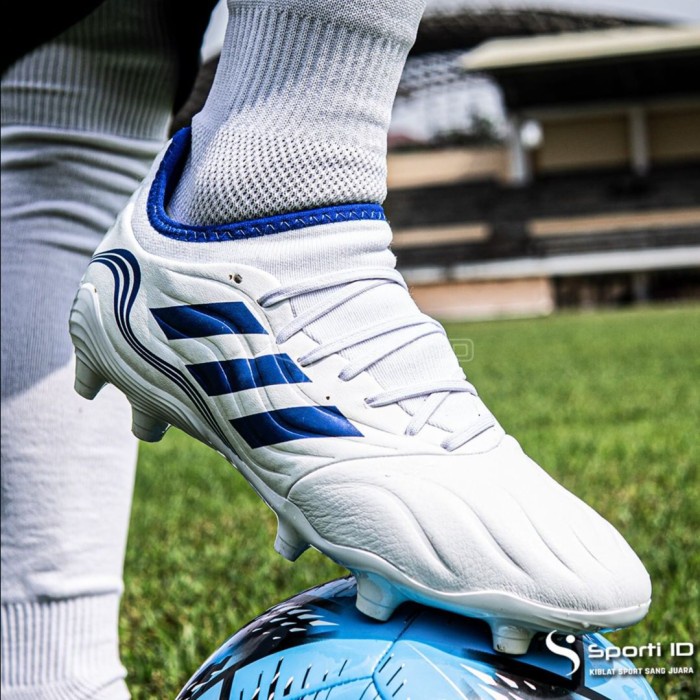 {MentariStore} Sepatu Bola Adidas Copa Sense.3 FG - White Blue GW4959 Original - 39 1/3 Berkualitas