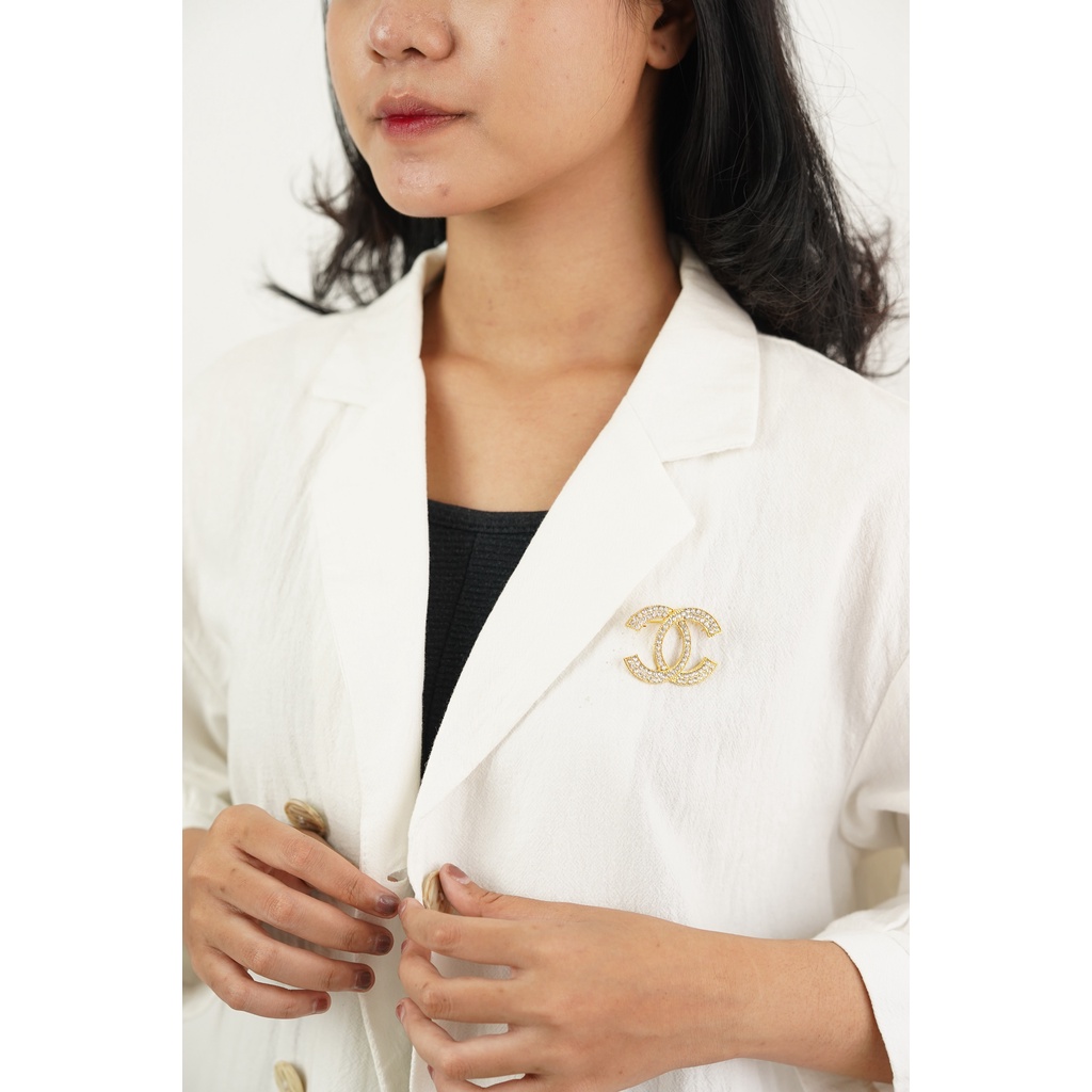 BROS BRANDED CC KEKINIAN WARNA GOLD SILVER PUTIH YANG ELEGANT