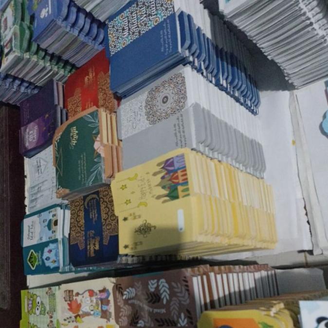 

AMPLOP LEBARAN [LEMBAR] AMPLOP LEBARAN 500 LEMBAR UK BESAR + PLASTIK. EL09I09A82L