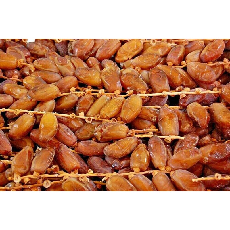 

TEBUS MURAH KURMA Palm Fruit Tangkai 1KG TUNISIA Tanpa Box