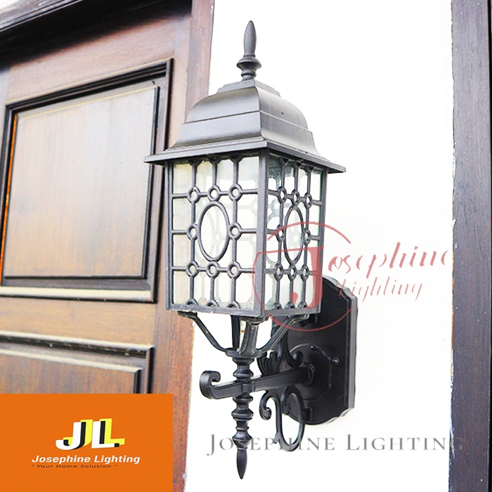 Lampu Dinding Outdoor Seri 5244 C