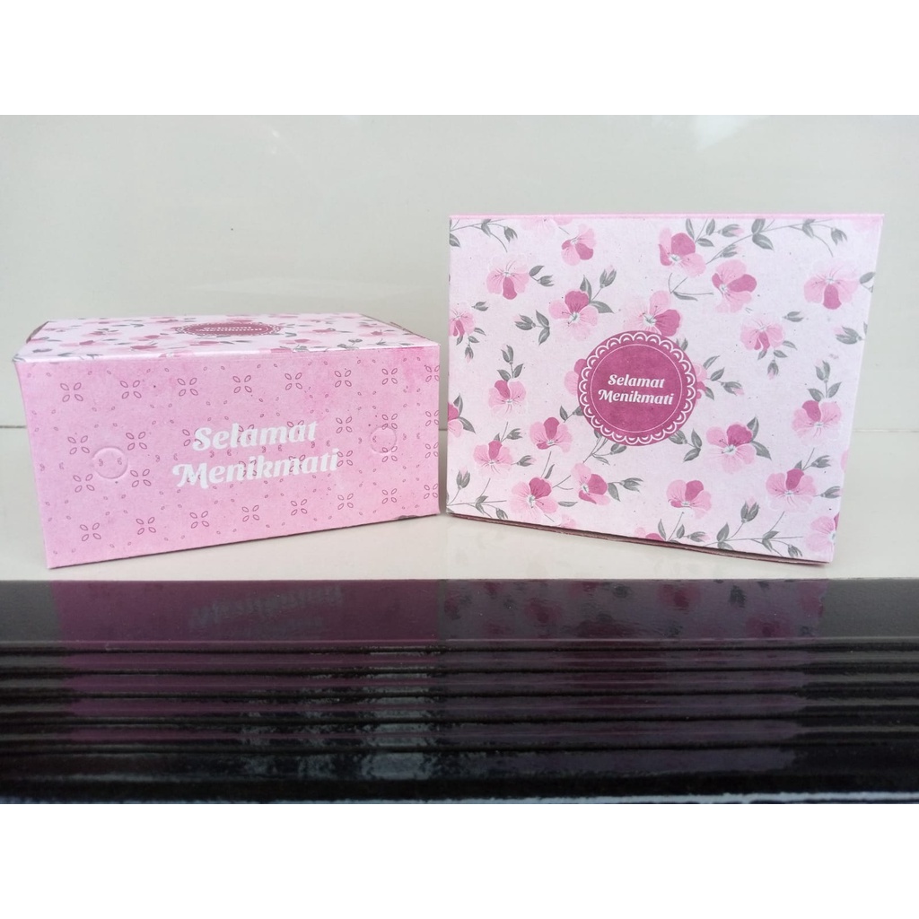 

RB 50 Pcs Dus Kue Murah Motif Bunga Ukuran 12x16, Box Makanan Untuk Jualan