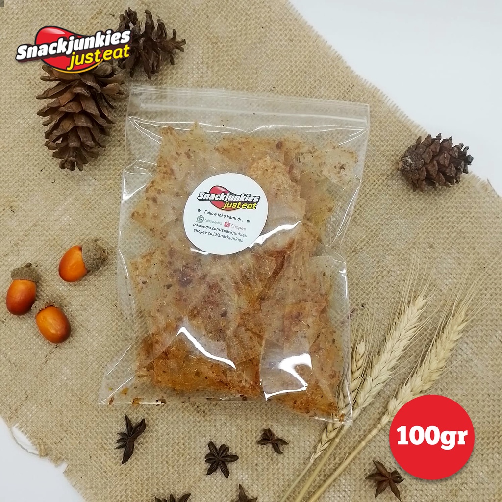 

Keripik Kaca Extra Pedas Daun Jeruk, Camilan Gurih & Kriuk