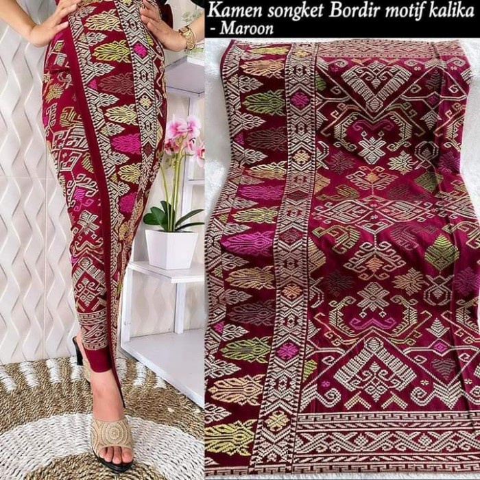 Pakaian adat bali kamen songket bordir bawahan kebaya bali