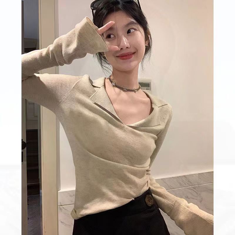 Red Lembut Waxy Polo Leher Sweater Slim Slim Pakaian Rajut Wanita Musim Gugur dan Musim Dingin Gaya Baru Bagian Dalam Bawah Keinginan Murni Rajutan Top wanita