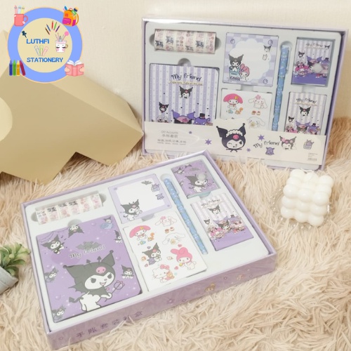 

PAKET BOX 7 IN 1 KARAKTER SANRIO KUROMI TERBARU PAKET JURNAL ALAT TULIS LENGKAP BERWARNA BISA COD