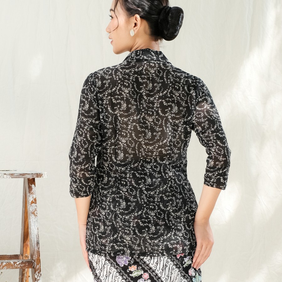 Kebaya Kutubaru Adelia Lengan 7/8 Meradelima Sifon Hitam