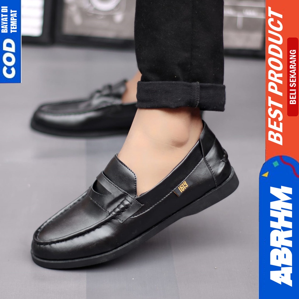 CAMMO Sepatu Slip On pria Kulit Pu Premium Sepatu Pria Casual Pantofel Kerja Kondangan Semi Formal Sepatu Kasual Santai Gaya Keren Kekinian Murah Terlaris