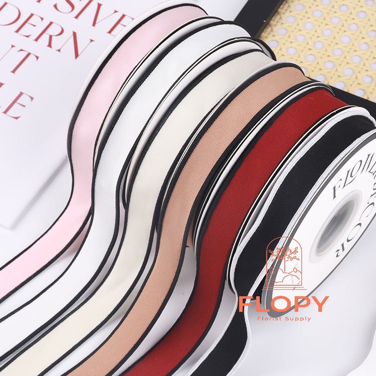 

[ 2 CM ] Pita Bahan Kain Premium Motif Garis / Pita Kado