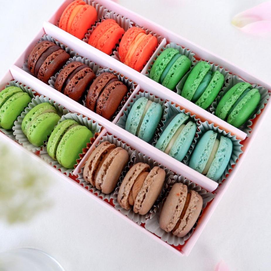 

➼ SPECIAL BABY MACARON 18 PCS ♙