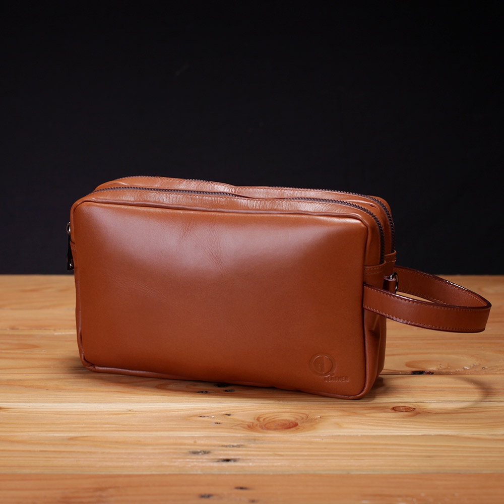 POUCH/CLUTCH PRIA MULTIFUNGSI DENGAN DESAIN YANG ELEGAN KODE POUCH 3