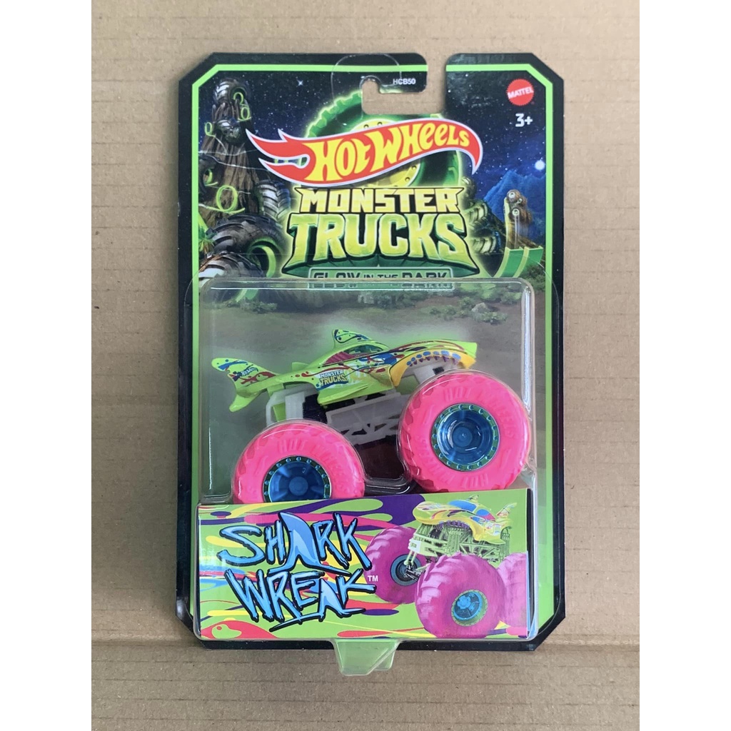 Hotwheels Monster Trucks Glow in the Dark Shark Wreak