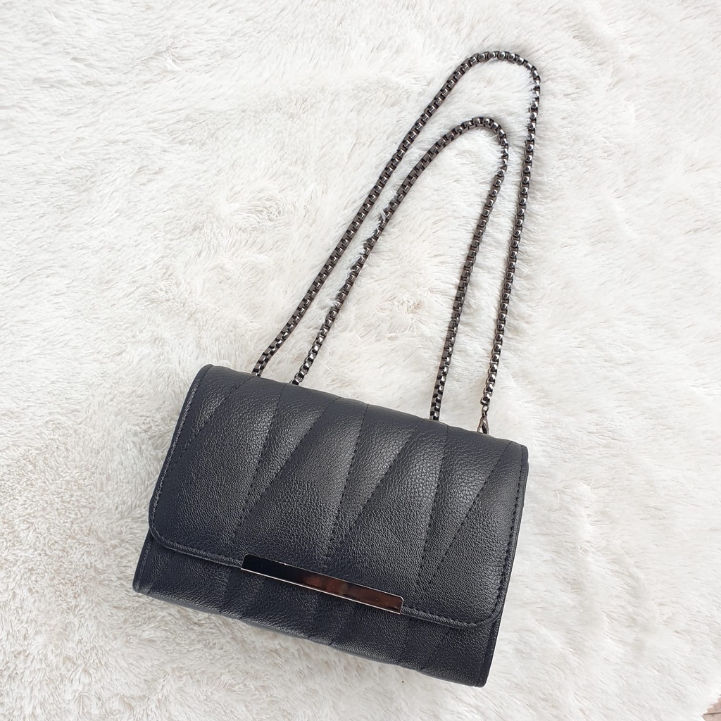 Glow Tas Selempang Wanita Tali Rantai Tas Wanita Slingbag Perempuan 7051