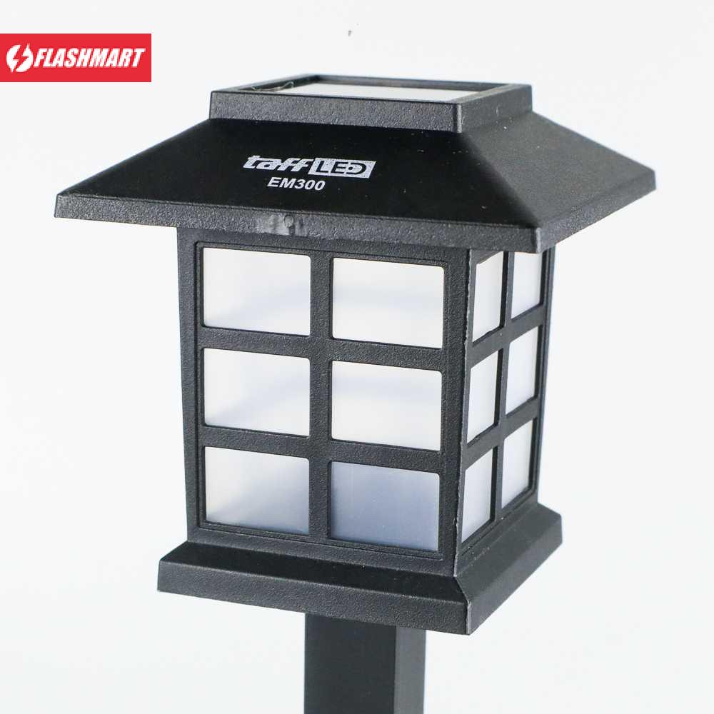 Flashmart Lampu Taman Hias Tancap Sensor Cahaya Solar Power Waterproof - EM300