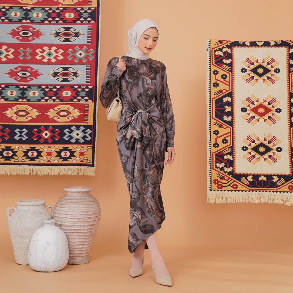 Yuvilla Dress Kaftan Lilit Silk Premium - Eid Collection Raya Series