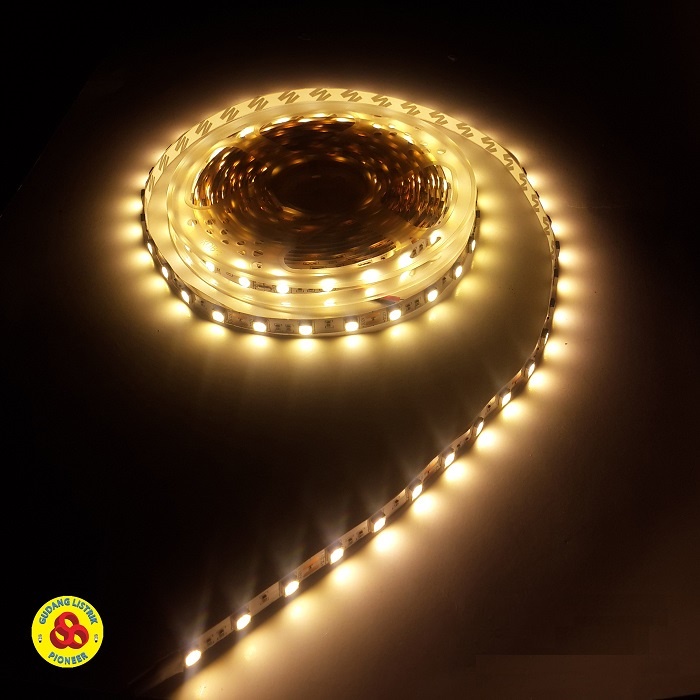 Citrus LED Strip 5054 Warm White IP33 12V Flexible Strip Kuning 5 Meter