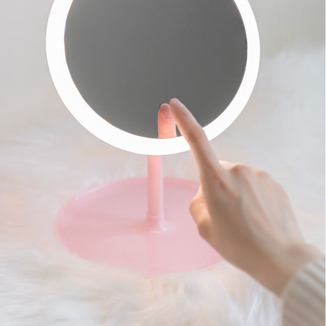 MMM Cermin LED Touch Sensor Bulat Kaca Rias Make Up Mirror Led Light Zoom Touch Screen Aesthetics Portable Design Import Murah