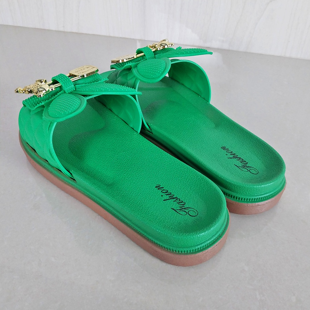 Sandal Slop Flat Sandal Wanita Slip On Motif Pita Kelinci Fashion Style Cewek Sandal Kasual Nyaman Empuk PVC Satu7an SPT-56